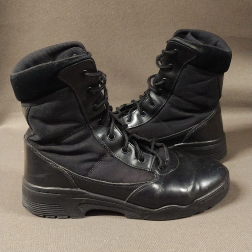 Magnum 8" tactical/work boot 9